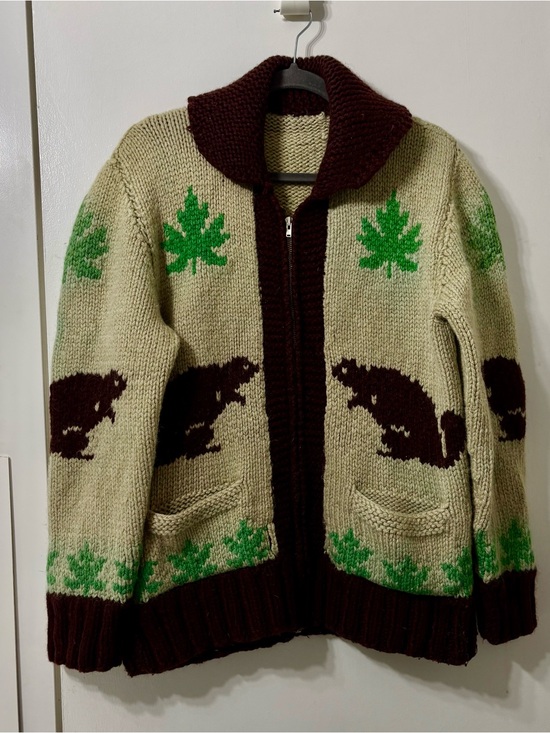 Sweaters - Hand Knit Beaver & Maple Leaf Cardigan - Cream, Green & Brown